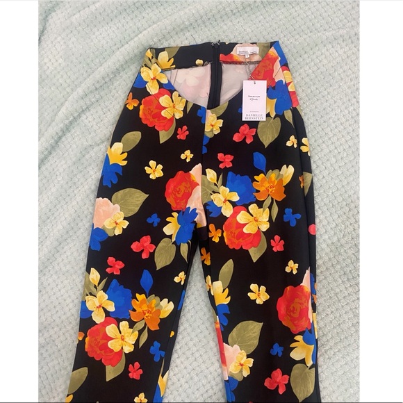 WeWoreWhat Pants - WeWoreWhat Scoop Front Pants